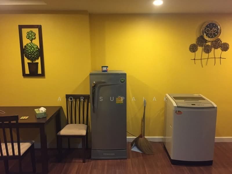 The Trendy, Bangkok, 10 Soi Sukhumvit 13, Khlongtoei Nua, Watthana, Bangkok, 1 Bedroom, 67 sqm, Condo For Sale, by Sittichai (Ice) Tulyanon, 60249687 - DDproperty.com