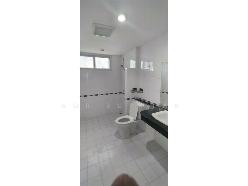 Kasa Eureka Rama 2-Buddhabucha, Bangkok, Soi Anamai Ngam Charoen 25 Yeak 2, Tha Kham, Bang Khun Thian, Bangkok, 3 Bedrooms, 195 sqm, Townhouse For Sale, by Sittichai (Ice) Tulyanon, 60249717 - DDproperty.com