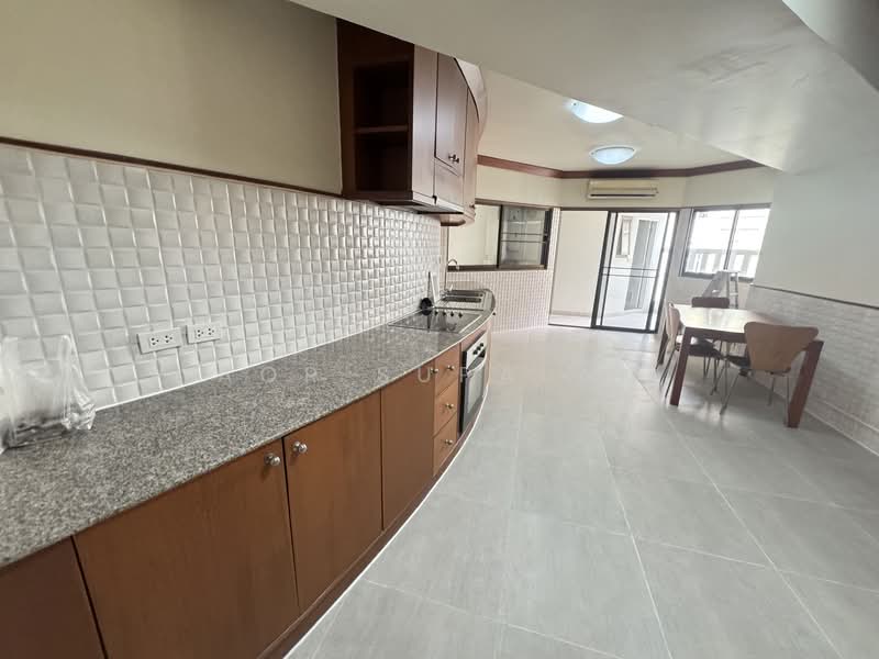 Villa Fourteen, Bangkok, Soi Sukhumvit 14, Khlong Toei, Khlong Toei, Bangkok, 3 Bedrooms, 262 sqm, Condo For Rent, by Sittichai (Ice) Tulyanon, 60249734 - DDproperty.com