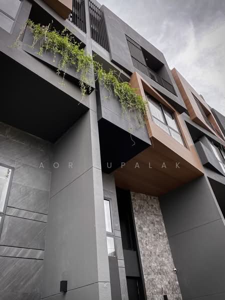 L SCAPE Ratchada 20 : แอล สเคป รัชดา 20, กรุงเทพ, สามเสนนอก, ห้วยขวาง, กรุงเทพ, 253 ตร.ม., ทาวน์เฮ้าส์ ขาย, โดย Sittichai (Ice) Tulyanon, 60249759 - DDproperty.com