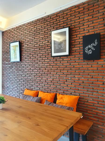 Bless Town Sukhumvit 50, Bangkok, Sukhumvit 50 Road, Phra Kanong, Khlong Toei, Bangkok, 3 Bedrooms, 188 sqm, Townhouse For Sale, by Sittichai (Ice) Tulyanon, 60249760 - DDproperty.com