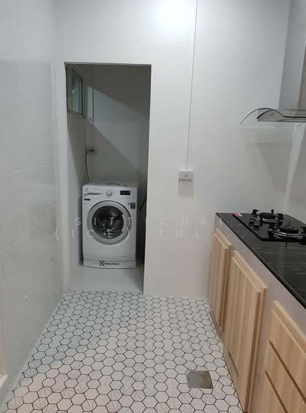 Gusto Donmueang - Songprapa, Bangkok, Si Khan, Don Mueang, Bangkok, 3 Bedrooms, 108 sqm, Townhouse For Sale, by Sittichai (Ice) Tulyanon, 60249763 - DDproperty.com