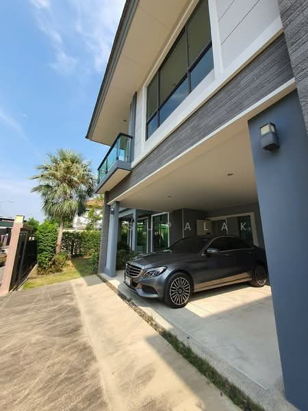 The Palm Pattanakarn, Bangkok, Phatthanakan Road, Suan Luang, Suan Luang, Bangkok, 3 Bedrooms, 280 sqm, Single Detached House For Sale, by Sittichai (Ice) Tulyanon, 60249773 - DDproperty.com