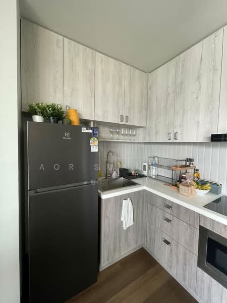 The Lofts Yennakart, Bangkok, 366 ์Soi Nang Linchi Yenakat Road, Chong Nonsi, Yan Nawa, Bangkok, 1 Bedroom, 55 sqm, Condo For Rent, by Sittichai (Ice) Tulyanon, 60249857 - DDproperty.com