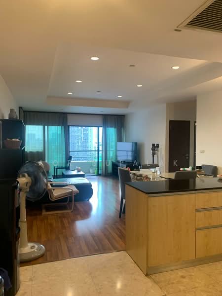 Sathorn Gardens : สาธร การ์เด้นส์, กรุงเทพ, 39 ถนนสาธรใต้, ทุ่งมหาเมฆ, สาทร, กรุงเทพ, 94 ตร.ม., คอนโด ขาย, โดย Sittichai (Ice) Tulyanon, 60249858 - DDproperty.com