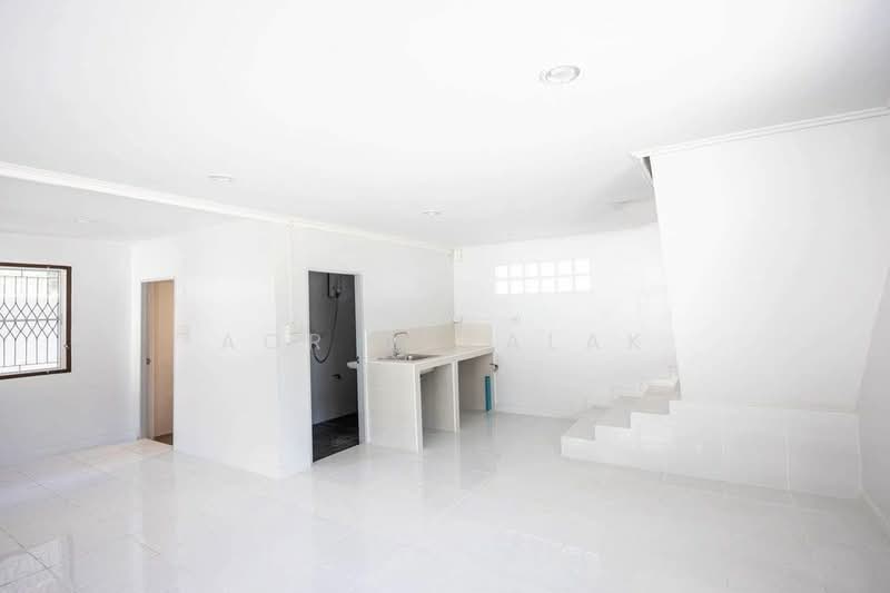 Single House for Rent in Sukhumvit 49/14, Bangkok, Khlong Tan Nua, Watthana, Bangkok, 2 Bedrooms, 80 sqm, Single Detached House For Rent, by Sittichai (Ice) Tulyanon, 60249883 - DDproperty.com