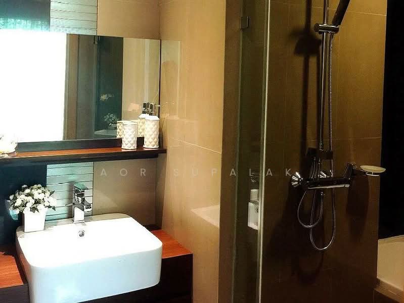 InterLux Premier Sukhumvit 13, Bangkok, Soi Sukhumvit 13, Sukhumvit Road, Khlongtoei Nua, Watthana, Bangkok, 2 Bedrooms, 53 sqm, Condo For Sale, by Sittichai (Ice) Tulyanon, 60249935 - DDproperty.com