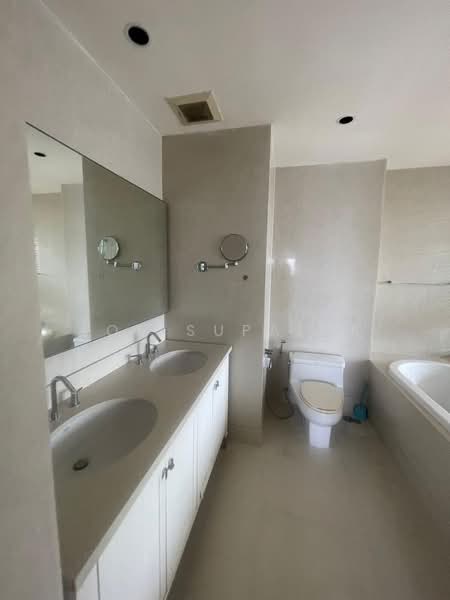 The Emporio Place, Bangkok, 93 Soi Sukhumvit 24, Sukhumvit Road, Khong Tan, Khlong Toei, Bangkok, 2 Bedrooms, 135 sqm, Condo For Sale, by Sittichai (Ice) Tulyanon, 60249938 - DDproperty.com