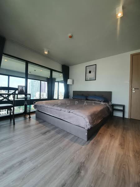 The Lofts Silom : เดอะ ลอฟท์ สีลม, กรุงเทพ, ถนนประมวญ, สีลม, บางรัก, กรุงเทพ, 70 ตร.ม., คอนโด ขาย, โดย Sittichai (Ice) Tulyanon, 60249940 - DDproperty.com