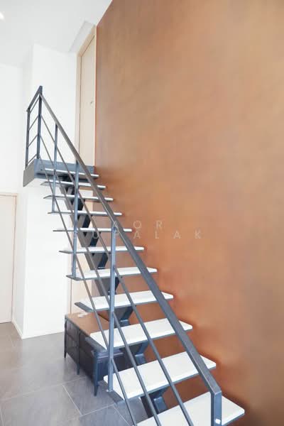 The Lofts Silom : เดอะ ลอฟท์ สีลม, กรุงเทพ, ถนนประมวญ, สีลม, บางรัก, กรุงเทพ, 70 ตร.ม., คอนโด ขาย, โดย Sittichai (Ice) Tulyanon, 60249940 - DDproperty.com