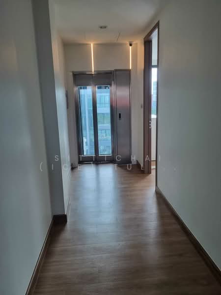 Jw Urban Home Office, Bangkok, Si Khan, Don Mueang, Bangkok, 3 Bedrooms, 240 sqm, Townhouse For Rent, by Sittichai (Ice) Tulyanon, 60249990 - DDproperty.com