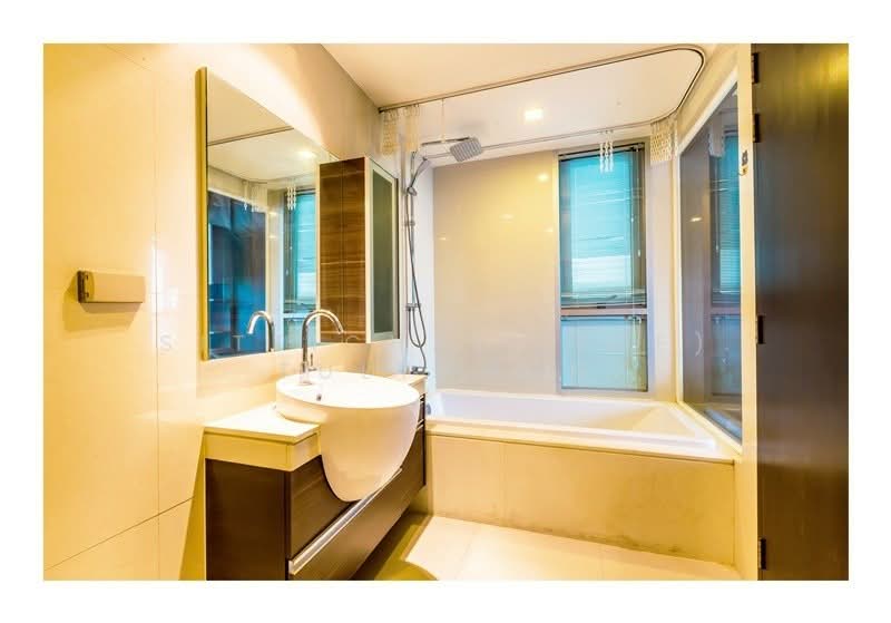 Sky Walk Residences : สกาย วอล์ค เรสซิเดนซ์, กรุงเทพ, 1599 ถนนสุขุมวิท, พระโขนงเหนือ, วัฒนา, กรุงเทพ, 60 ตร.ม., คอนโด ขาย, โดย Sittichai (Ice) Tulyanon, 60250087 - DDproperty.com