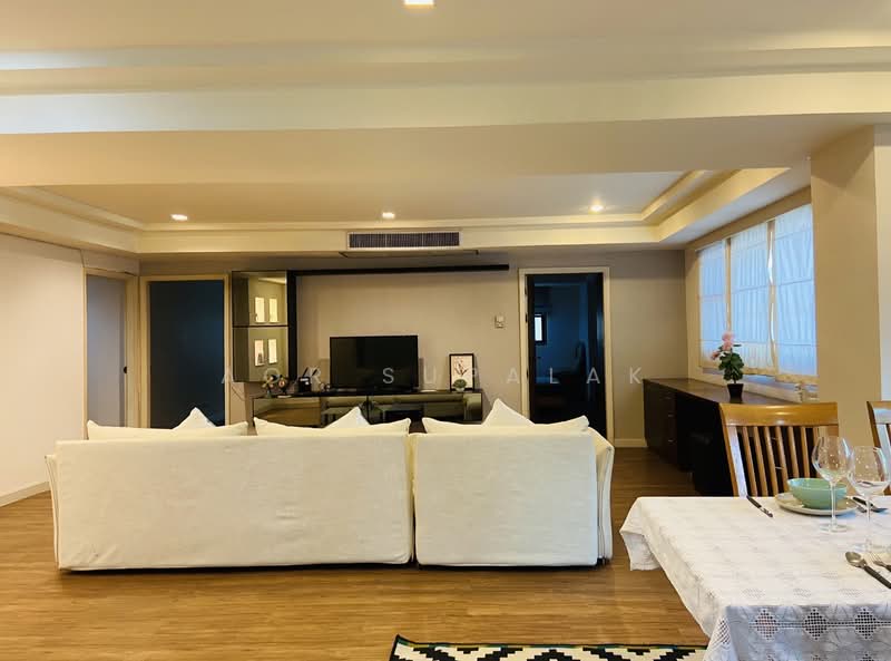 Royal Castle Sukhumvit, Bangkok, 30 Soi Sukhumvit 39, Khlongtoei Nua, Watthana, Bangkok, 3 Bedrooms, 164 sqm, Condo For Rent, by Sittichai (Ice) Tulyanon, 60250108 - DDproperty.com