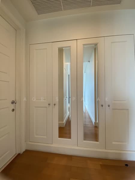 Royce Private Residences, Bangkok, 61 Soi Sukhumvit 31, Khlongtoei Nua, Watthana, Bangkok, 2 Bedrooms, 112 sqm, Condo For Rent, by Sittichai (Ice) Tulyanon, 60250115 - DDproperty.com