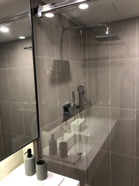 Na Vara Residence, Bangkok, 33/6 Soi Langsuan, Lumphini, Pathum Wan, Bangkok, 1 Bedroom, 42 sqm, Condo For Sale, by Sittichai (Ice) Tulyanon, 60250129 - DDproperty.com