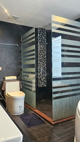 Absolute Bangla Suites, Phuket, Soi Bangla, Patong, Kathu, Phuket, 2 Bedrooms, 59 sqm, Condo For Sale, by Wanida (May) Mahawong, 60250475 - DDproperty.com