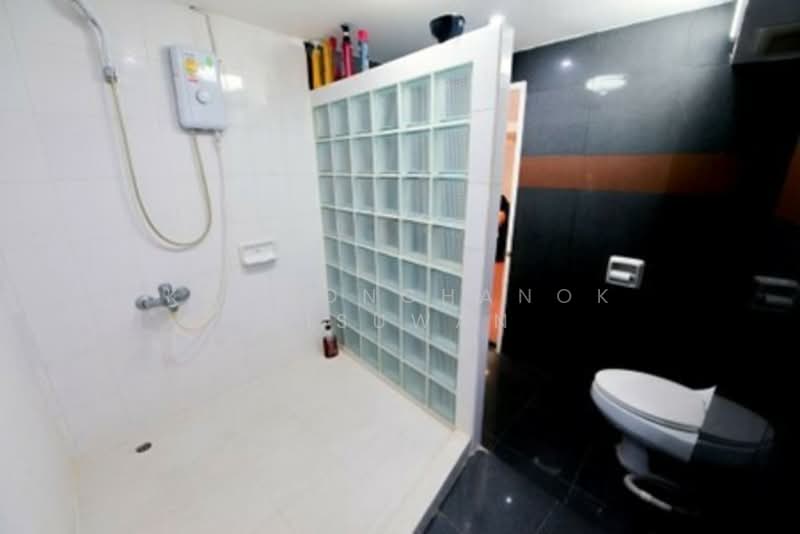 Lanna Nakorn Condotown, Chiang Mai, 38 Soi 2 Suk Kasem Rd, Pa Tun, Muang Chiang Mai, Chiang Mai, 1 Bedroom, 80 sqm, Condo For Sale, by Khamonchanok Aisuwan, 60250978 - DDproperty.com