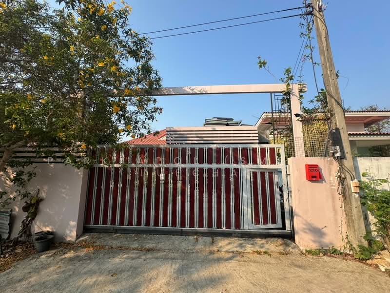 Villa 3 Bedrooms 3 Bathrooms At Soi Hua Na 21, Prachuap Khiri Khan, Nong Kae, Hua Hin, Prachuap Khiri Khan, 3 Bedrooms, 200 sqm, Single Detached House For Sale, by Parkkapol (Smile) Luecha, 60251008 - DDproperty.com