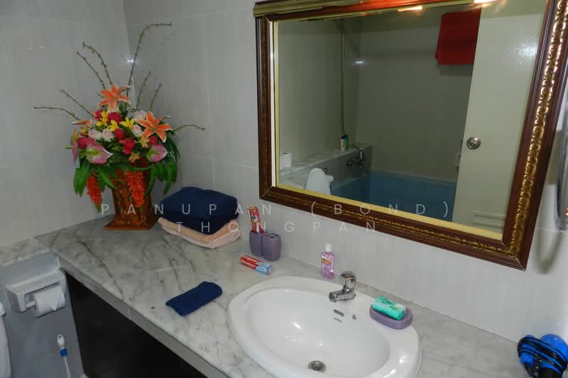Jomtien Plaza Condotel, Chon Buri (Pattaya), 406 261 Village No. 12, Nong Pru, Bang Lamung (Pattaya), Chon Buri (Pattaya), Studio, 52 sqm, Condo For Sale, by Panupan (Bond) Thongpan, 60251031 - DDproperty.com