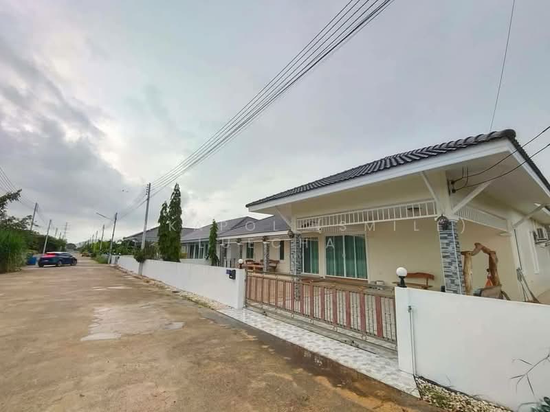 Stunning 3 Bedrooms Single Detached Home, Prachuap Khiri Khan, Thap Tai, Hua Hin, Prachuap Khiri Khan, 3 Bedrooms, 116 sqm, Single Detached House For Sale, by Parkkapol (Smile) Luecha, 60251033 - DDproperty.com