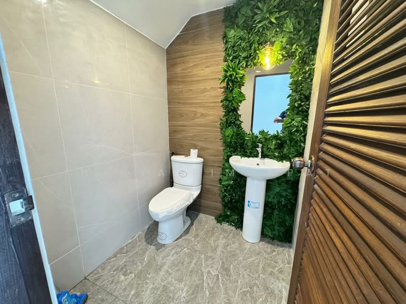 Fully Renovated Townhouse for Sale in Prime Location, Surat Thani, Bo Put, Ko Samui, Surat Thani, 2 Bedrooms, 145 sqm, Townhouse For Sale, by Thanya Pimonpat, 60251209 - DDproperty.com