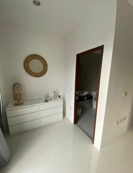 Renovated 2 Bedrooms Ensuite Townhouse for Sale in Bophut, Surat Thani, Bo Put, Ko Samui, Surat Thani, 2 Bedrooms, 153 sqm, Townhouse For Sale, by Thanya Pimonpat, 60251273 - DDproperty.com