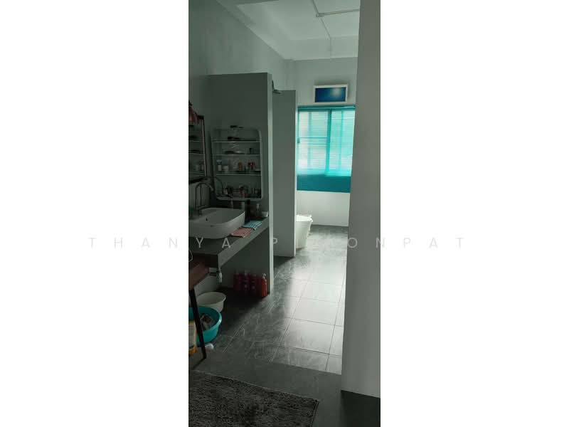 Unique House for Sale Surrounded by Beautiful Jungle, Surat Thani, Maret, Ko Samui, Surat Thani, 2 Bedrooms, 200 sqm, Single Detached House For Sale, by Thanya Pimonpat, 60251332 - DDproperty.com