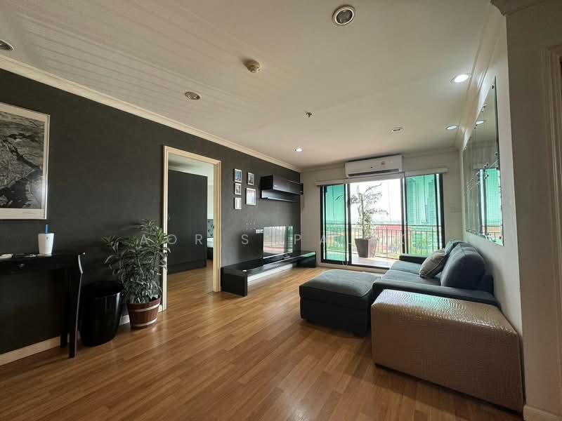 Lumpini Place Narathiwas-Chaopraya, Bangkok, 1298 Rama 3 Road, Chong Nonsi, Yan Nawa, Bangkok, 3 Bedrooms, 94 sqm, Condo For Sale, by Sittichai (Ice) Tulyanon, 60251538 - DDproperty.com