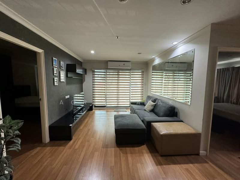 Lumpini Place Narathiwas-Chaopraya, Bangkok, 1298 Rama 3 Road, Chong Nonsi, Yan Nawa, Bangkok, 3 Bedrooms, 94 sqm, Condo For Sale, by Sittichai (Ice) Tulyanon, 60251538 - DDproperty.com