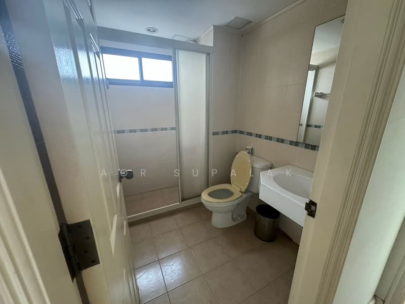 Lumpini Place Narathiwas-Chaopraya : ลุมพินี เพลส นราธิวาส-เจ้าพระยา, กรุงเทพ, 1298 ถนนพระราม 3, ช่องนนทรี, ยานนาวา, กรุงเทพ, 94 ตร.ม., คอนโด ขาย, โดย Sittichai (Ice) Tulyanon, 60251538 - DDproperty.com