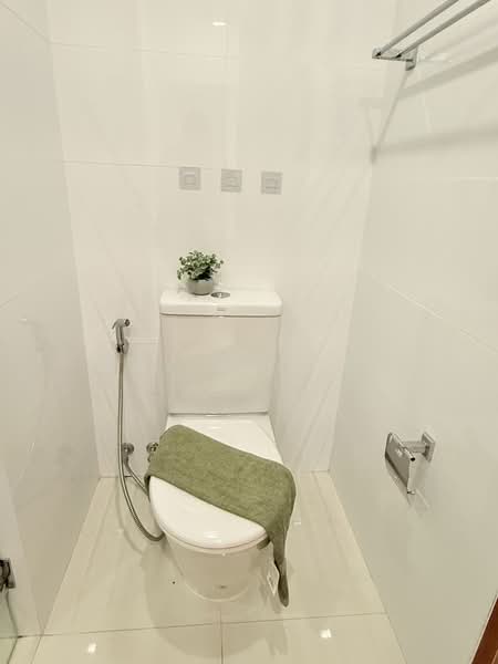 Sugar Palm Residence : ชูการ์ ปาล์ม เรสซิเด้นซ์, ภูเก็ต, 5 3 ถ.วิรัชหงษ์หยก, ตลาดเหนือ, เมืองภูเก็ต, ภูเก็ต, 37 ตร.ม., คอนโด ขาย, โดย Wanida (May) Mahawong, 60251727 - DDproperty.com