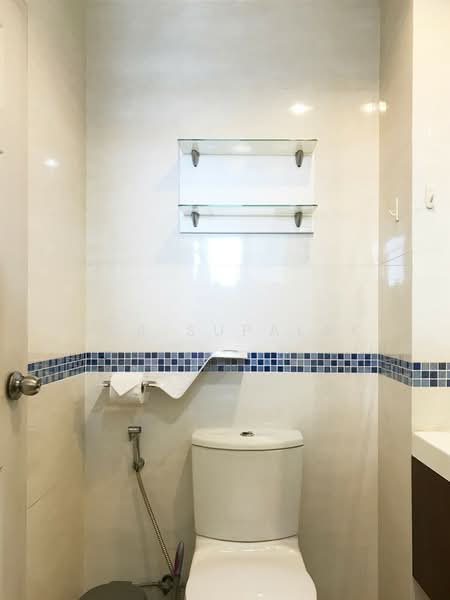 Life @ Ratchada-Huai Khwang, Bangkok, 189 Pracharatbamphen Road, Huai Khwang, Huai Khwang, Bangkok, 1 Bedroom, 30 sqm, Condo For Sale, by Sittichai (Ice) Tulyanon, 60251803 - DDproperty.com