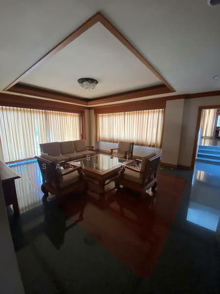 Luxury Beachfront Villa in Prime Pattaya Location, Chon Buri (Pattaya), Bang Lamung, Bang Lamung (Pattaya), Chon Buri (Pattaya), 5 Bedrooms, 248 sqm, Single Detached House For Sale, by Panupan (Bond) Thongpan, 60251897 - DDproperty.com
