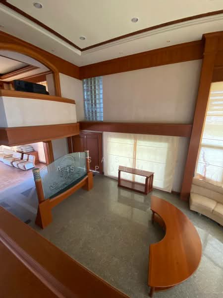 Luxury Beachfront Villa in Prime Pattaya Location, Chon Buri (Pattaya), Bang Lamung, Bang Lamung (Pattaya), Chon Buri (Pattaya), 5 Bedrooms, 248 sqm, Single Detached House For Sale, by Panupan (Bond) Thongpan, 60251897 - DDproperty.com