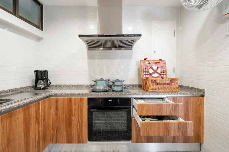 Napanawin Condominium : นภานาวิน คอนโดมิเนียม, ประจวบคีรีขันธ์, หัวหิน, หัวหิน, ประจวบคีรีขันธ์, 616 ตร.ม., คอนโด ให้เช่า, โดย Parkkapol (Smile) Luecha, 60252158 - DDproperty.com