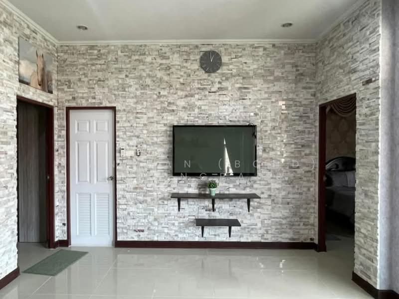 Chokchai Village 8, Chon Buri (Pattaya), Nong Pru, Bang Lamung (Pattaya), Chon Buri (Pattaya), 3 Bedrooms, 140 sqm, Single Detached House For Rent, by Panupan (Bond) Thongpan, 60252241 - DDproperty.com