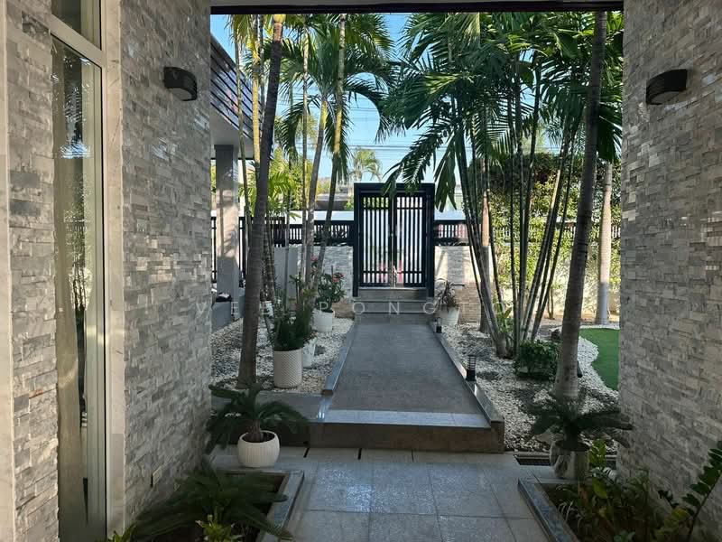Villa for Rent in Hua Hin City near Cicada Market, Prachuap Khiri Khan, Nong Kae, Hua Hin, Prachuap Khiri Khan, 3 Bedrooms, 400 sqm, Villa For Rent, by Parkkapol (Smile) Luecha, 60252244 - DDproperty.com