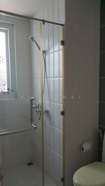 Circle Condominium, Bangkok, 1674 Soi Petchaburi 36 Petchaburi Road, Makkasan, Ratchathewi, Bangkok, 2 Bedrooms, 75 sqm, Condo For Sale, by Sittichai (Ice) Tulyanon, 60252247 - DDproperty.com