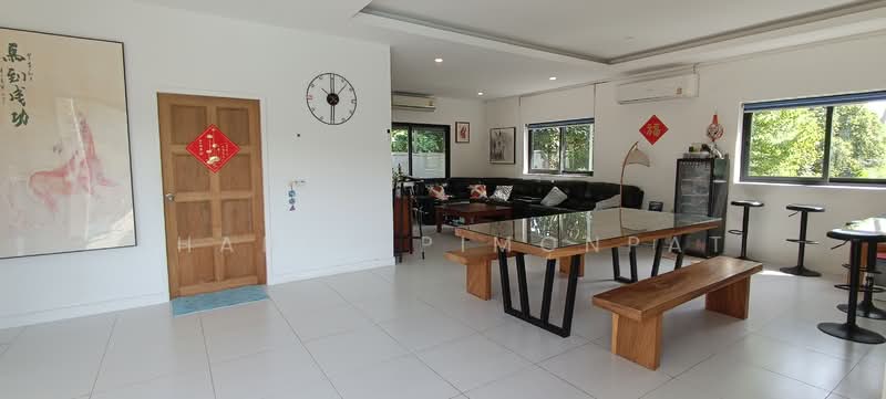Large 3 Bedrooms House with 1 Bedroom Studio in Maenam, Surat Thani, Mae Nam, Ko Samui, Surat Thani, 4 Bedrooms, 300 sqm, Single Detached House For Sale, by Thanya Pimonpat, 60252300 - DDproperty.com
