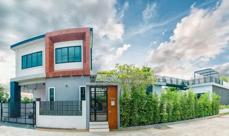 3-Bedroom Villa with Private Pool and Karaoke Room for Rent, Prachuap Khiri Khan, Hua Hin, Hua Hin, Prachuap Khiri Khan, 3 Bedrooms, 140 sqm, Villa For Rent, by Parkkapol (Smile) Luecha, 60252353 - DDproperty.com