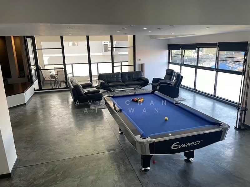 J.C. Hill Place Condominium, Chiang Mai, 114 Moo 1, Khlong Chonlaprathan Road, Chang Phuak, Muang Chiang Mai, Chiang Mai, 3 Bedrooms, 220 sqm, Condo For Rent, by Khamonchanok Aisuwan, 60252358 - DDproperty.com