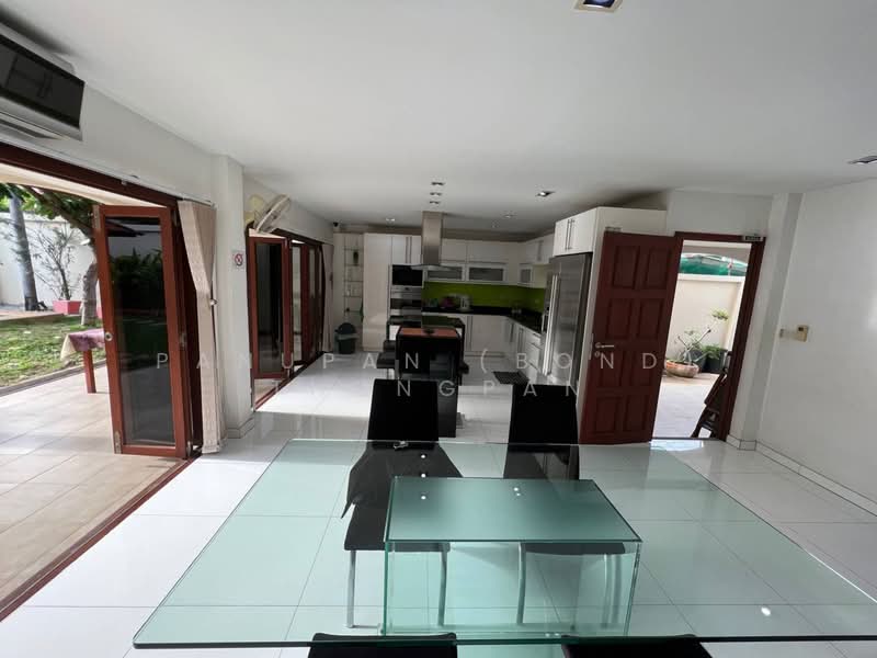 Pool villa 5 Bedroom at Thap Phraya, Chon Buri (Pattaya), Nong Pru, Bang Lamung (Pattaya), Chon Buri (Pattaya), 5 Bedrooms, 600 sqm, Villa For Rent, by Panupan (Bond) Thongpan, 60252366 - DDproperty.com