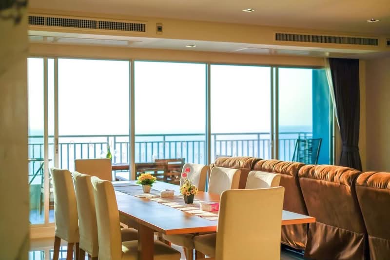 Lumpini Park Beach Jomtien : ลุมพินี พาร์ค บีช จอมเทียน, ชลบุรี, ถนน จอมเทียนสายหนึ่ง, นาเกลือ, บางละมุง, ชลบุรี, 155 ตร.ม., คอนโด ให้เช่า, โดย Panupan (Bond) Thongpan, 60252410 - DDproperty.com