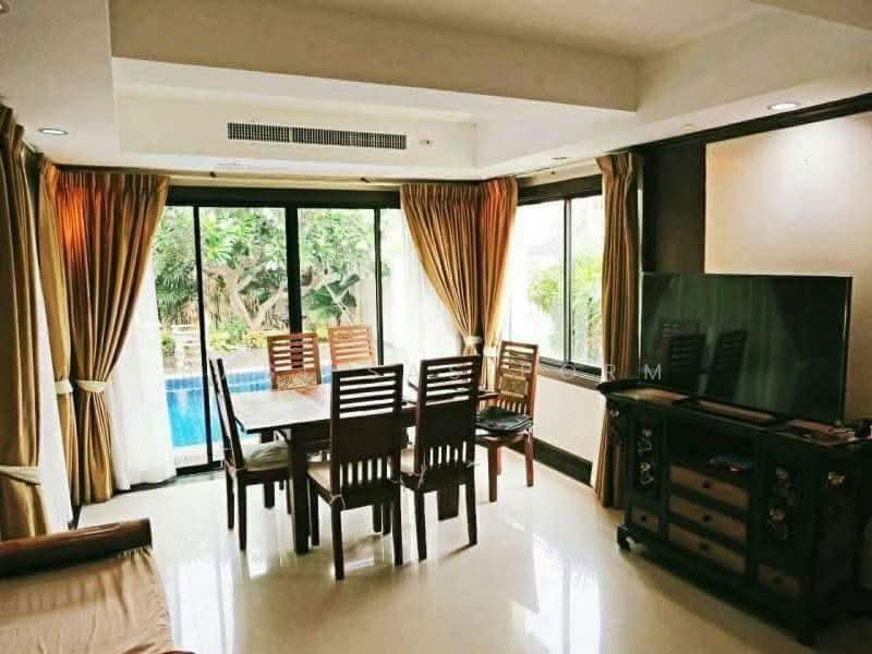 Natcha Pool Villa, Chon Buri (Pattaya), Nong Pru, Bang Lamung (Pattaya), Chon Buri (Pattaya), 4 Bedrooms, 300 sqm, Single Detached House For Rent, by Panupan (Bond) Thongpan, 60252470 - DDproperty.com