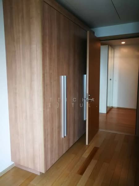Prive by Sansiri, Bangkok, 68 Soi Ruamrudee, Wireless Road, Lumphini, Pathum Wan, Bangkok, 3 Bedrooms, 136 sqm, Condo For Sale, by Sittichai (Ice) Tulyanon, 60252471 - DDproperty.com