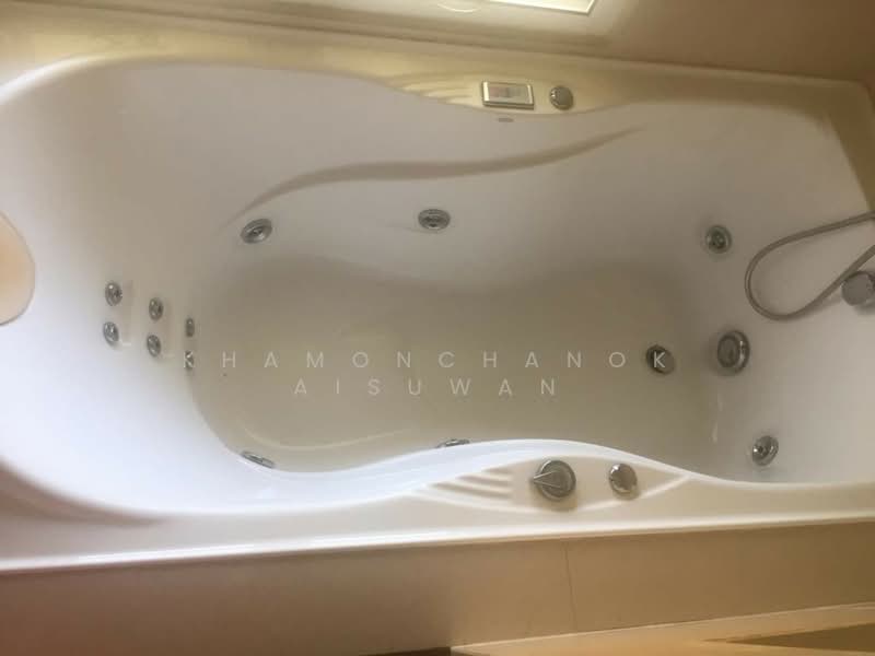 Lanna Thara Village, Chiang Mai, Nong Kwai, Hang Dong, Chiang Mai, 4 Bedrooms, 300 sqm, Single Detached House For Rent, by Khamonchanok Aisuwan, 60252661 - DDproperty.com