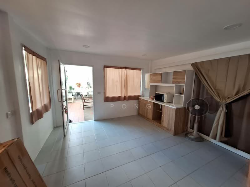 Single house near Hilton Hua Hin hotel, 7bedrooms,8bathrooms, ประจวบคีรีขันธ์, หัวหิน, หัวหิน, ประจวบคีรีขันธ์, 180 ตร.ม., บ้านเดี่ยว ให้เช่า, โดย Parkkapol (Smile) Luecha, 60252666 - DDproperty.com