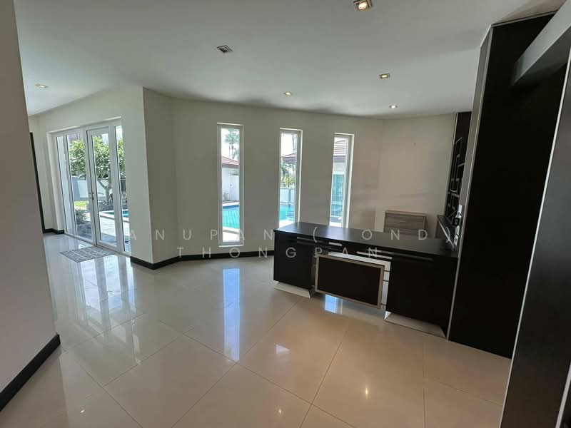 Intana Villa, Chon Buri (Pattaya), Nong Pru, Bang Lamung (Pattaya), Chon Buri (Pattaya), 3 Bedrooms, 255 sqm, Villa For Rent, by Panupan (Bond) Thongpan, 60252680 - DDproperty.com