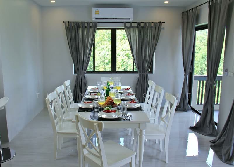 5 Bedroom Villa with Partial Sea View at Bophut for Sale, Surat Thani, Bo Put, Ko Samui, Surat Thani, 5 Bedrooms, 250 sqm, Villa For Sale, by Thanya Pimonpat, 60252690 - DDproperty.com