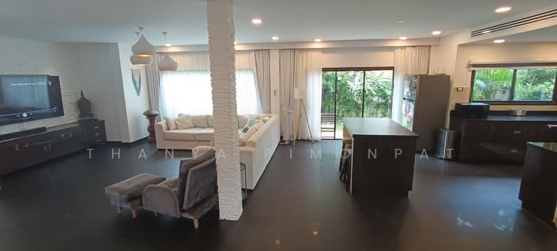 Lovely 4 Bedrooms House for Sale with Studio Bo Phut Bangrak, Surat Thani, Bo Put, Ko Samui, Surat Thani, 5 Bedrooms, 220 sqm, Single Detached House For Sale, by Thanya Pimonpat, 60252701 - DDproperty.com